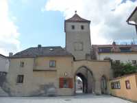Horažďovice | Městské opevnění – Pražská (Červená) brána
